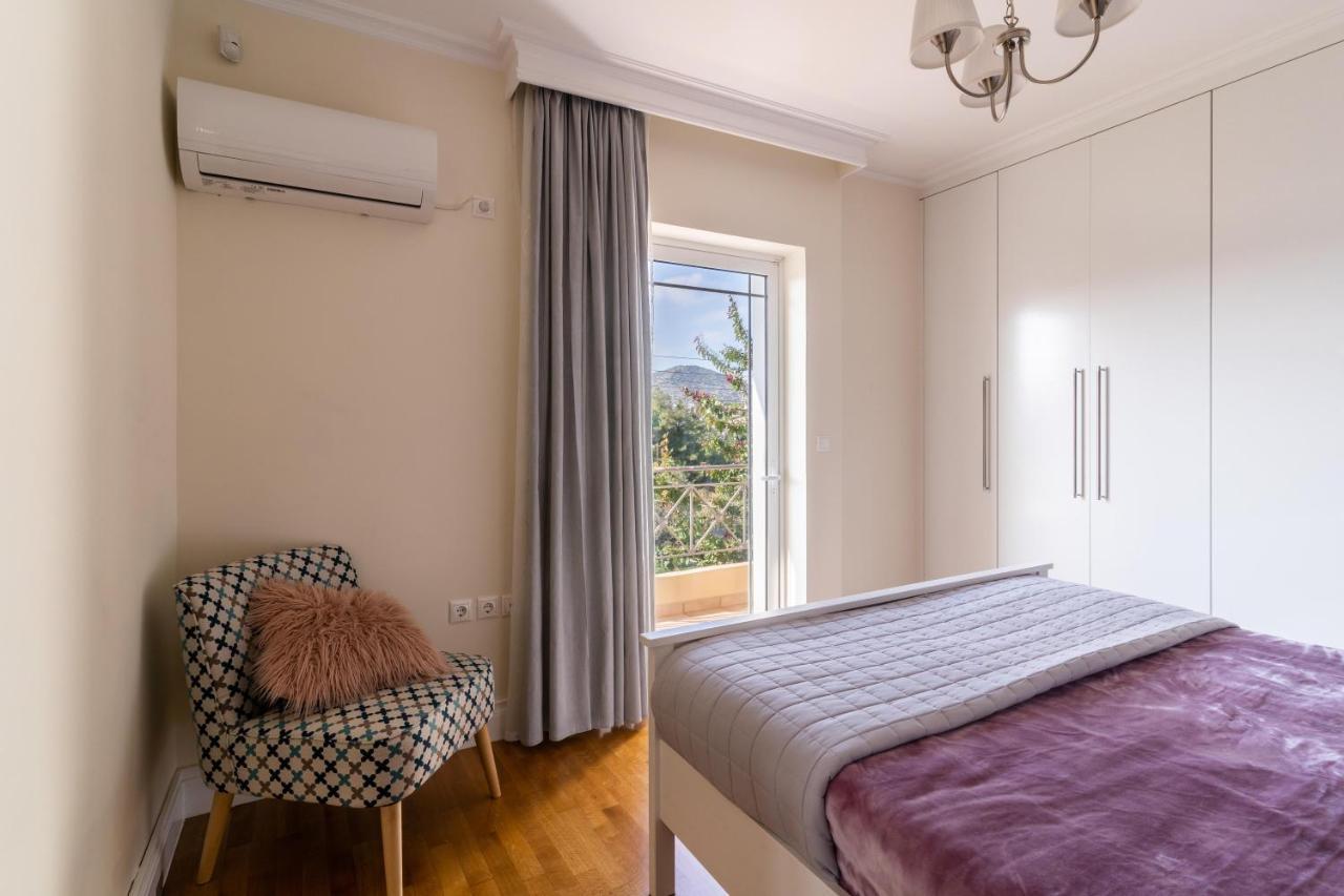 Coastline Maisonette Near Athens Airport And Rafina Port Loútsa Exterior foto