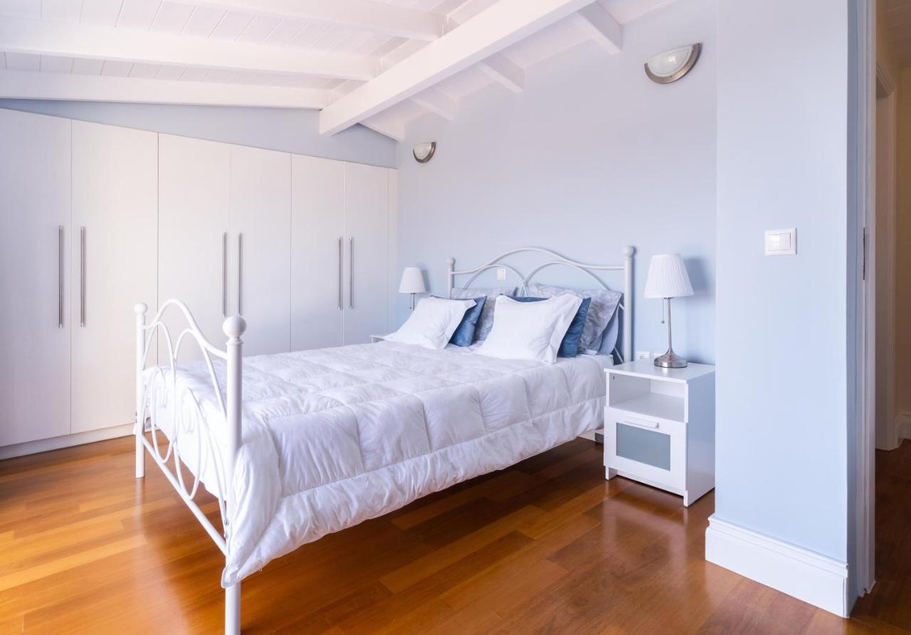 Coastline Maisonette Near Athens Airport And Rafina Port Loútsa Exterior foto